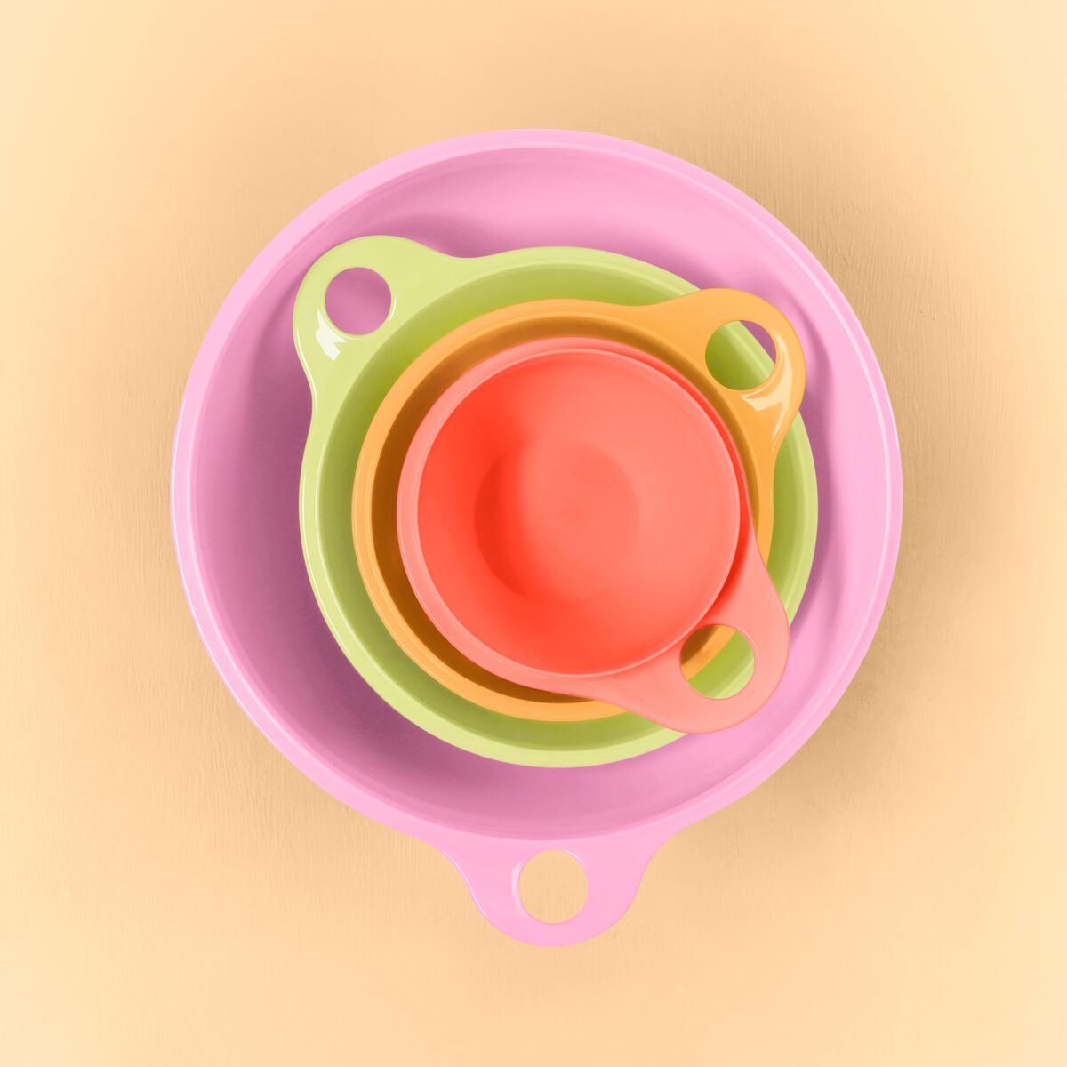 זוהי קערה גדולה 7.8 ליטר