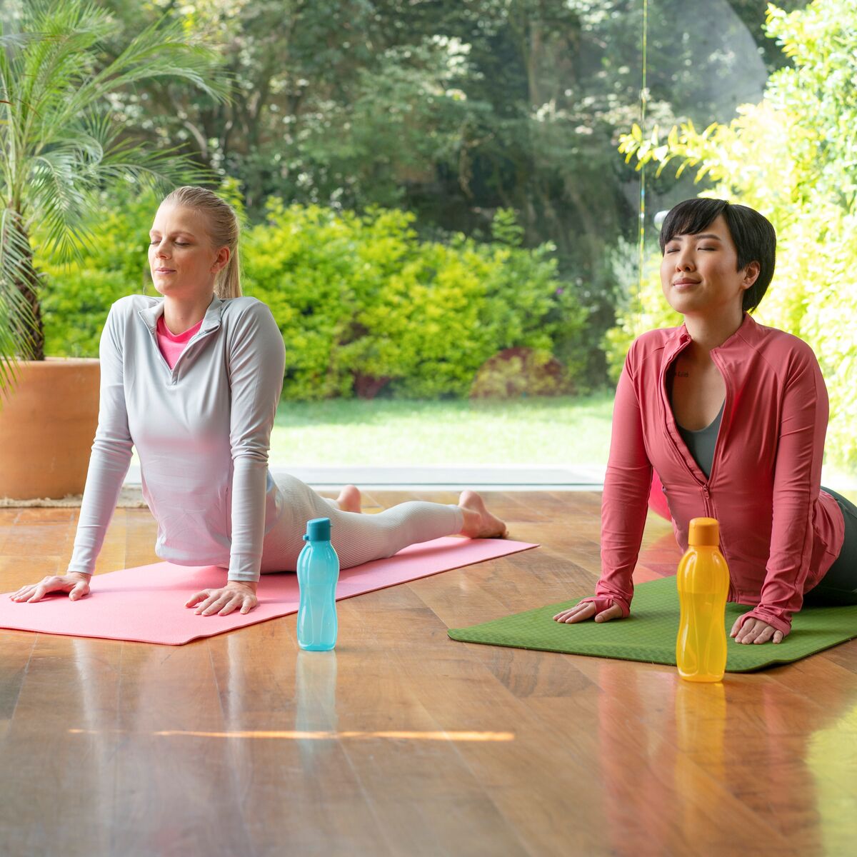 בקבוק אקו+ 750 מ״ל עם פיה